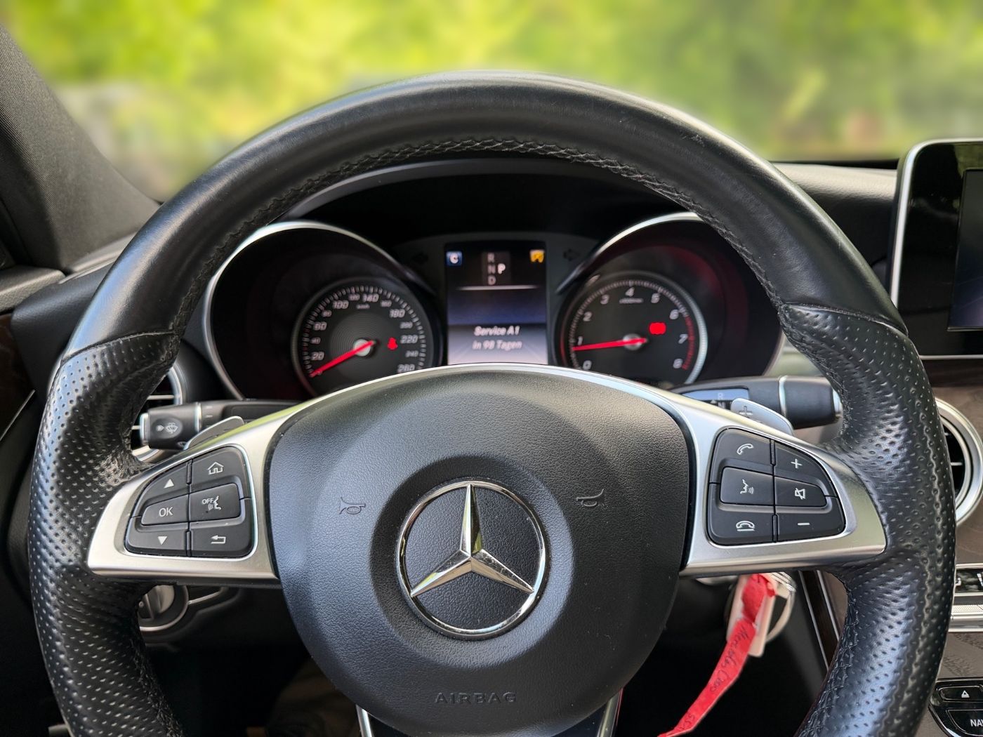 MERCEDES-BENZ C 200 AMG Line LM Navi Pano SportS. ParkAss Bild 8