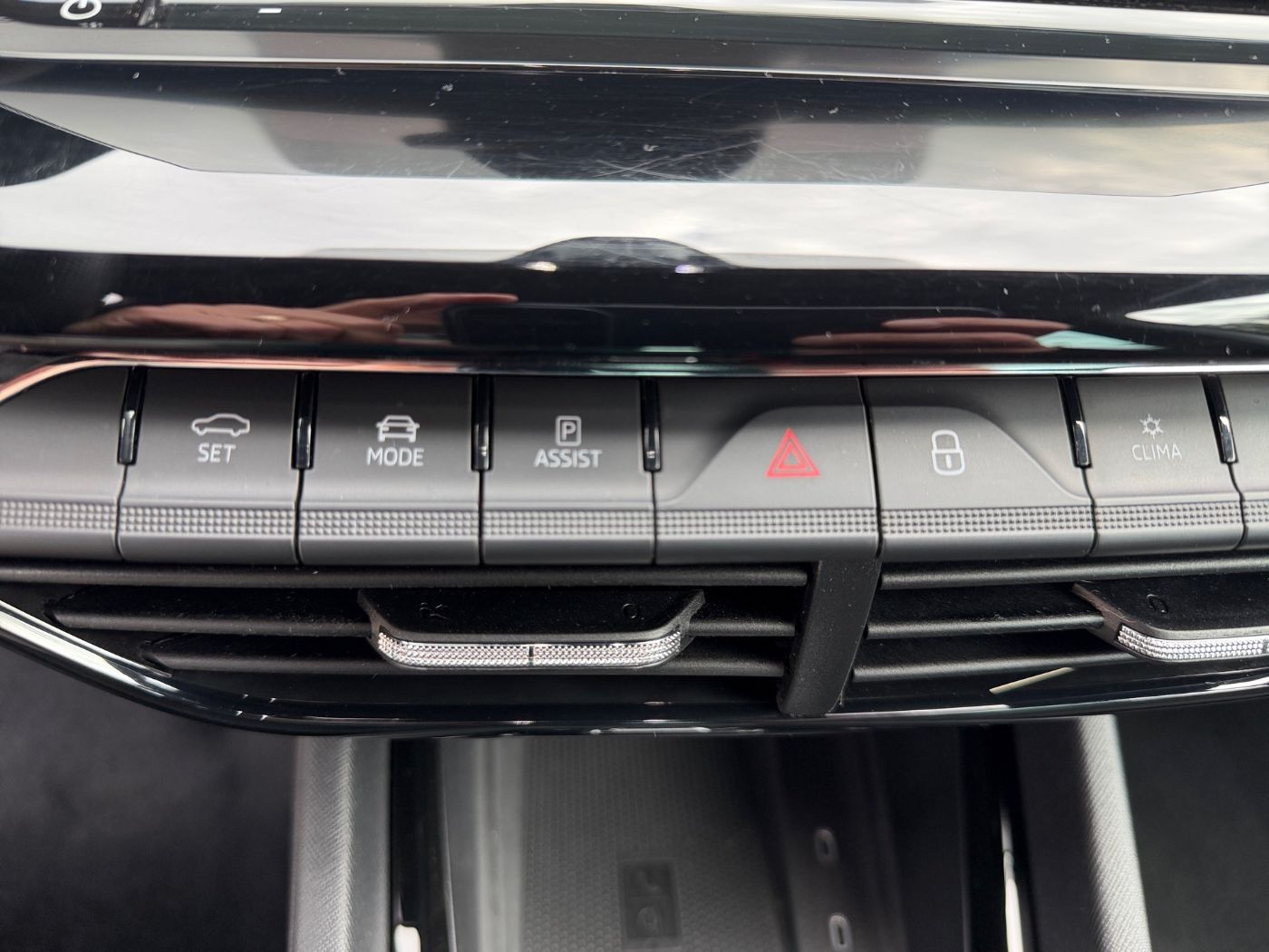Škoda Octavia Sportline 1.5 TSI ACT e-TEC ACC Standheiz Bild 15