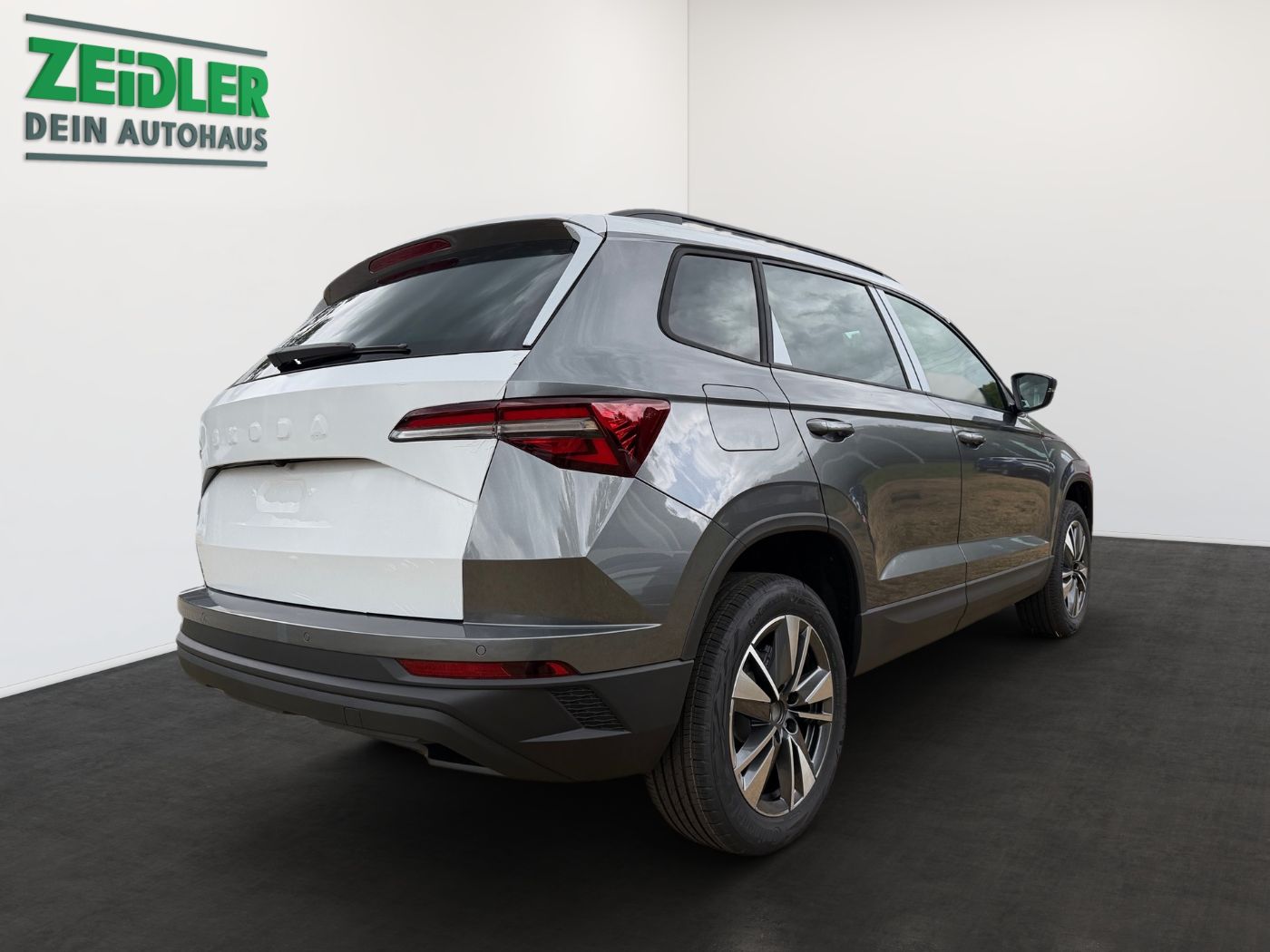 Škoda Karoq Balance 1.5 TSI ACT LM Navi Kam. 2xKlima Bild 3