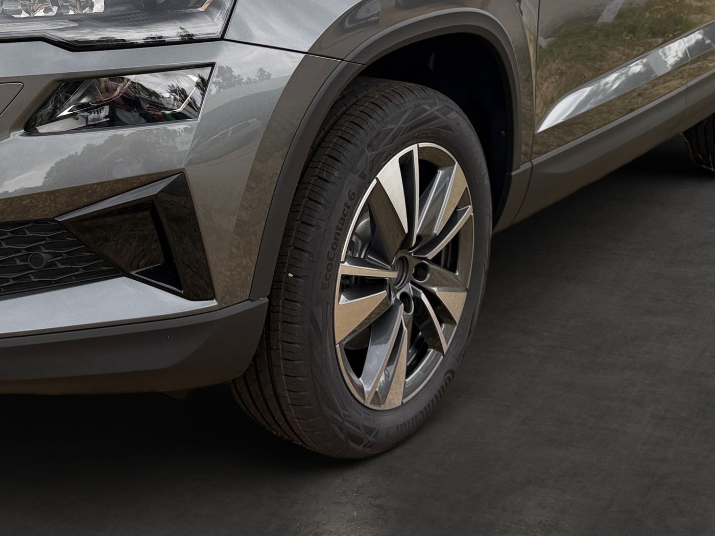 Škoda Karoq Balance 1.5 TSI ACT LM Navi Kam. 2xKlima Bild 6