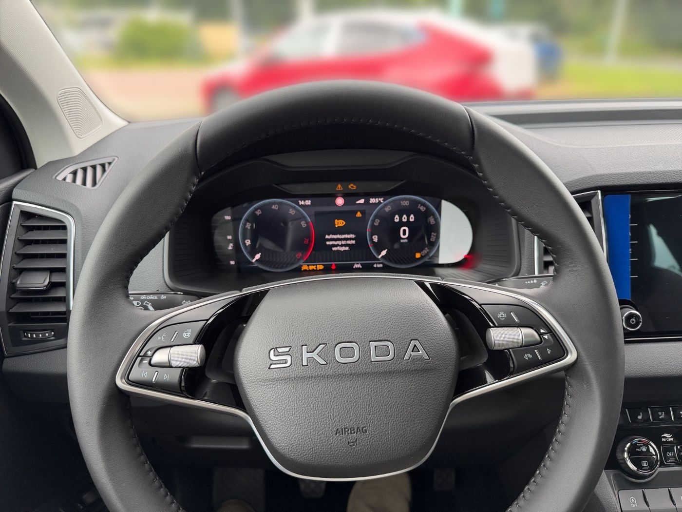 Škoda Karoq Balance 1.5 TSI ACT LM Navi Kam. 2xKlima Bild 8
