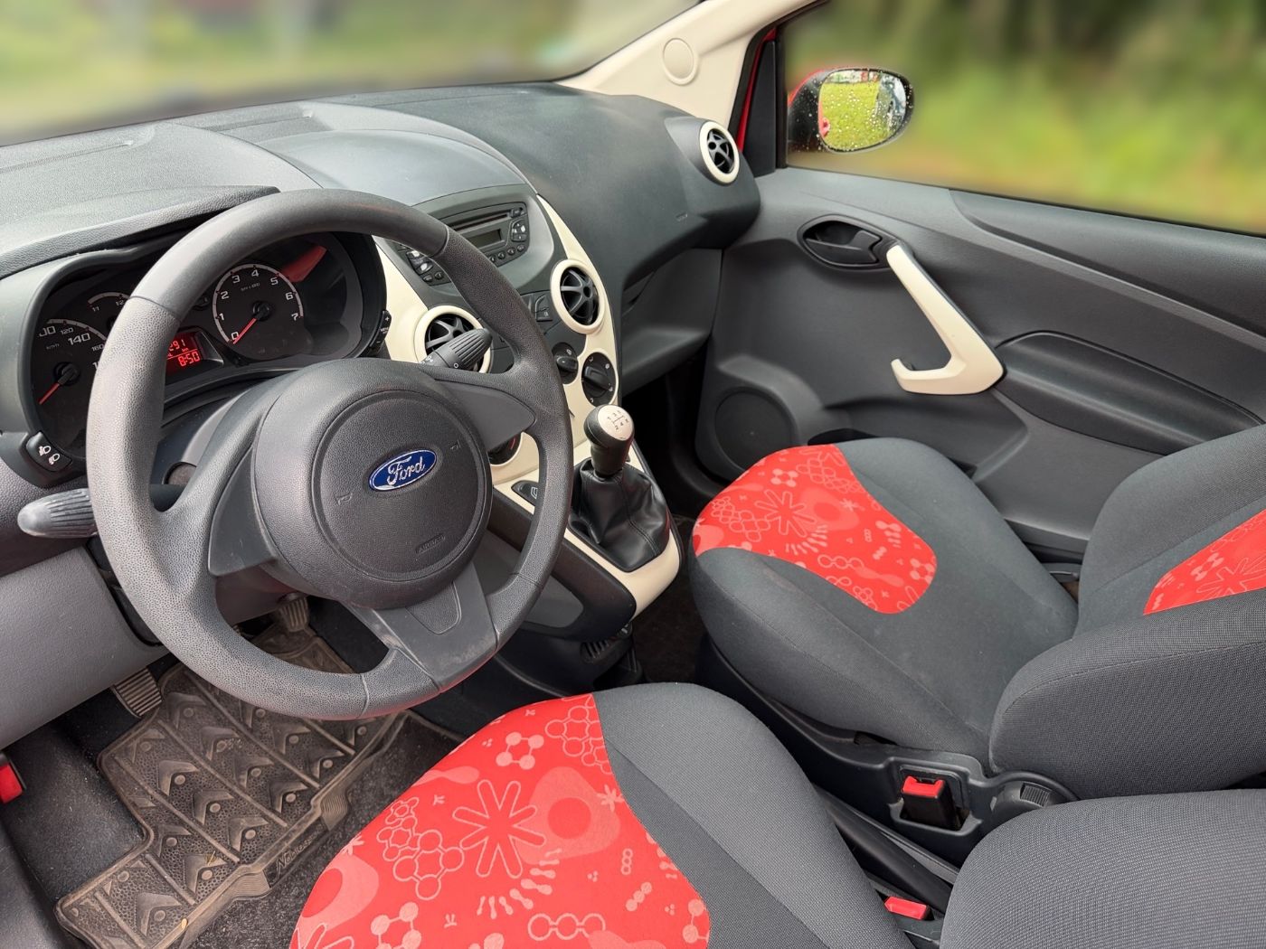 FORD Ka 1.2 Trend ZV mit FB Radio-CD Bild 7