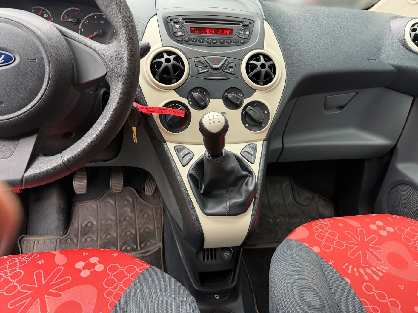 FORD Ka 1.2 Trend ZV mit FB Radio-CD Bild 10