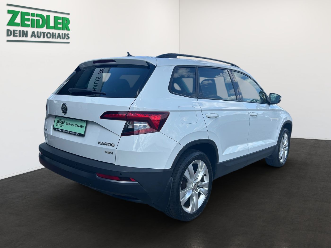 Škoda Karoq 2.0 TDI 4x4 Style LM Kam. 2xKlima AHK Bild 3