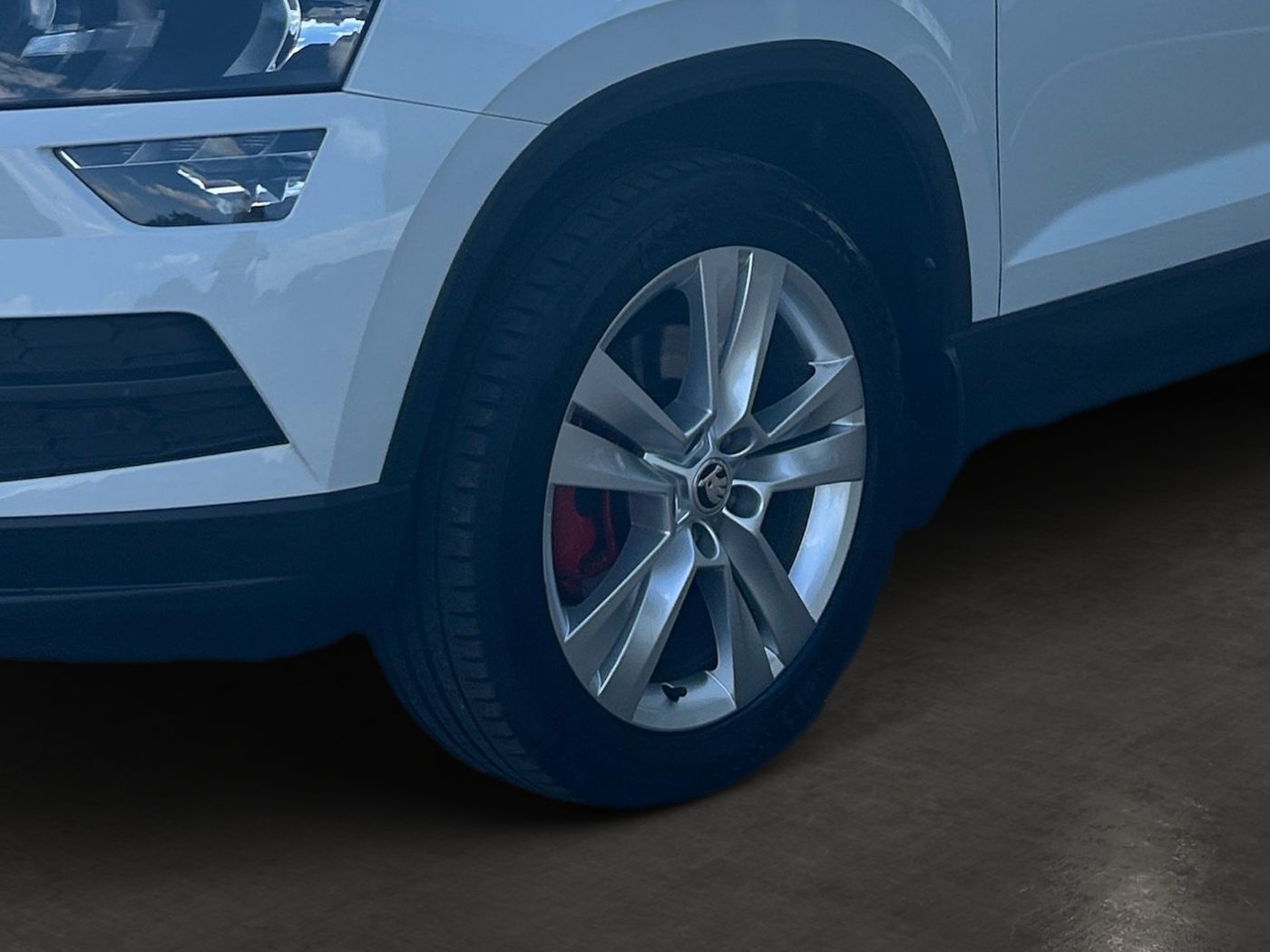 Škoda Karoq 2.0 TDI 4x4 Style LM Kam. 2xKlima AHK Bild 6
