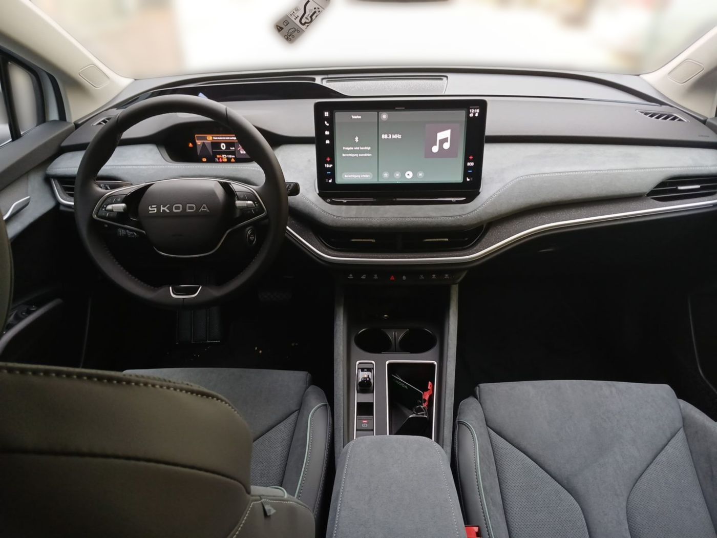 Skoda Enyaq 85 Selection LM Navi Kam. 360 4xSHZ ACC Bild 10