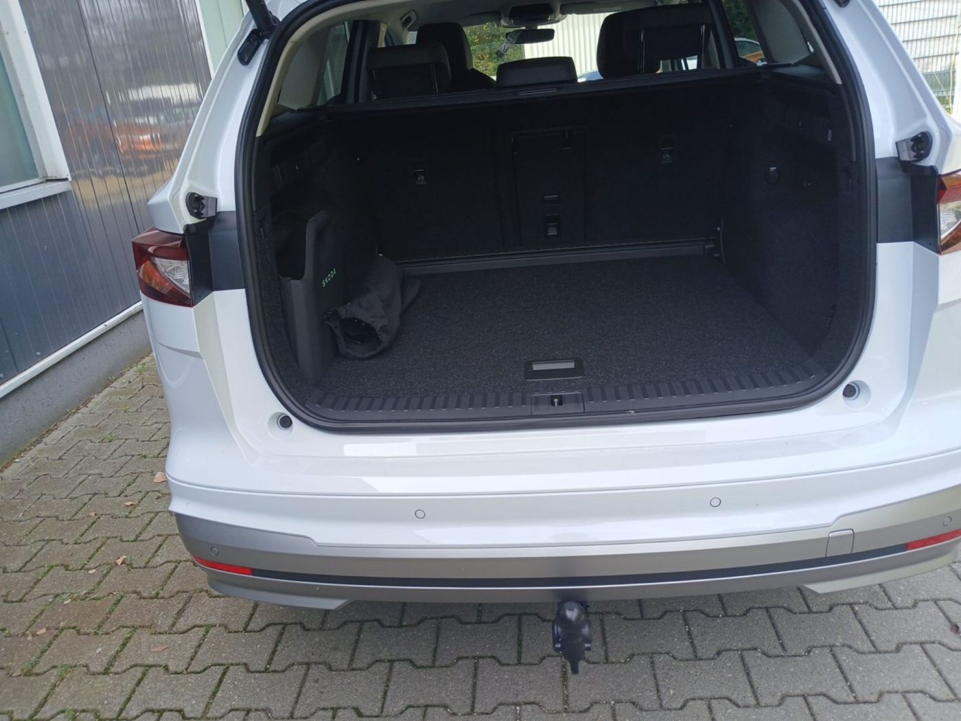 Skoda Enyaq 85 Selection LM Navi Kam. 360 4xSHZ ACC Bild 12