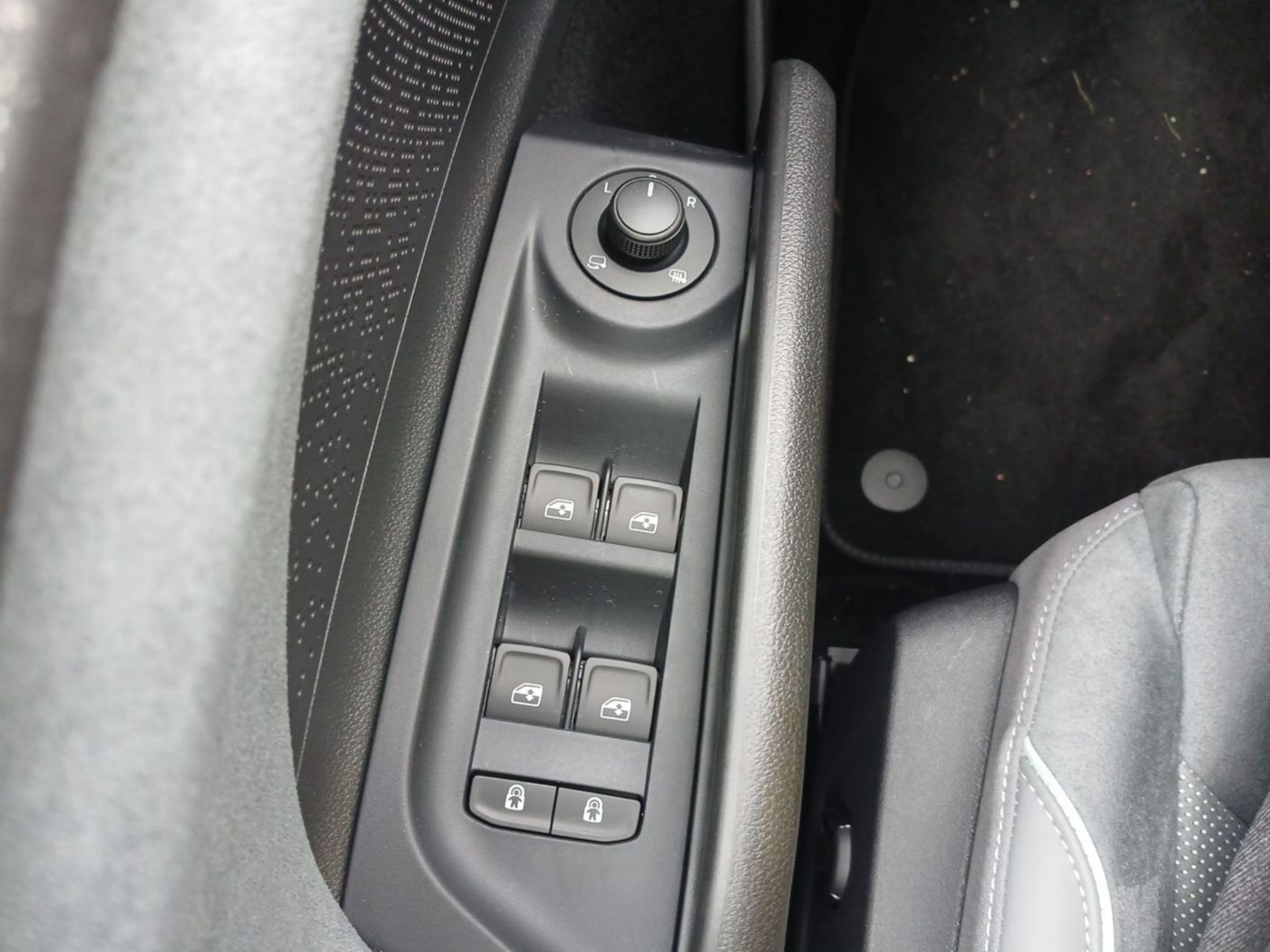 Skoda Enyaq 85 Selection LM Navi Kam. 360 4xSHZ ACC Bild 14