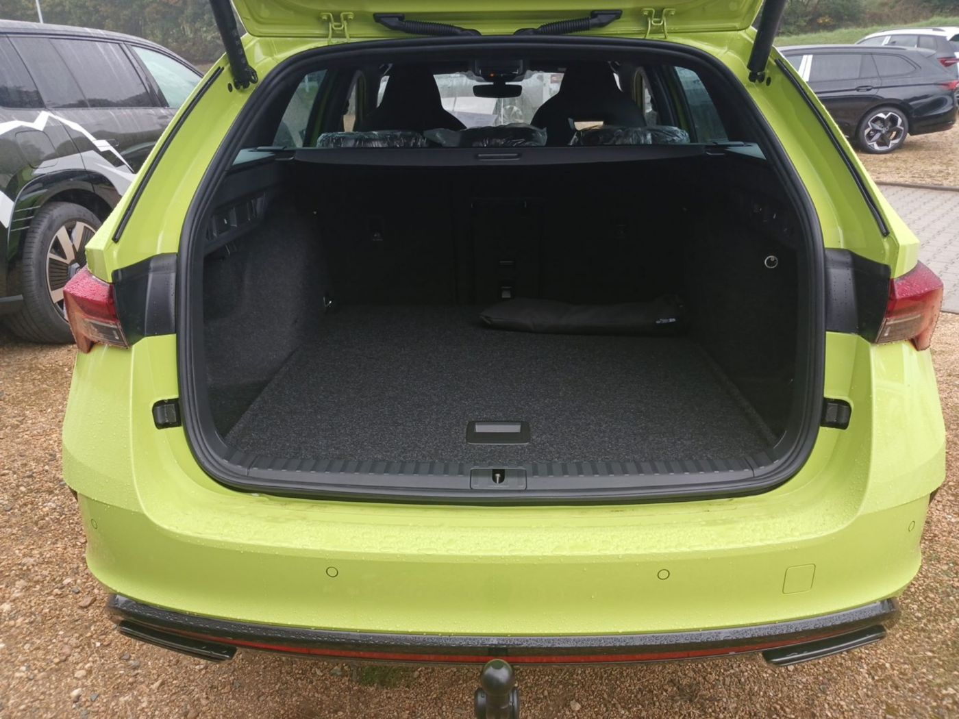 Skoda Octavia Combi RS 2.0 TSI LM Navi SportS. Kam. Bild 12