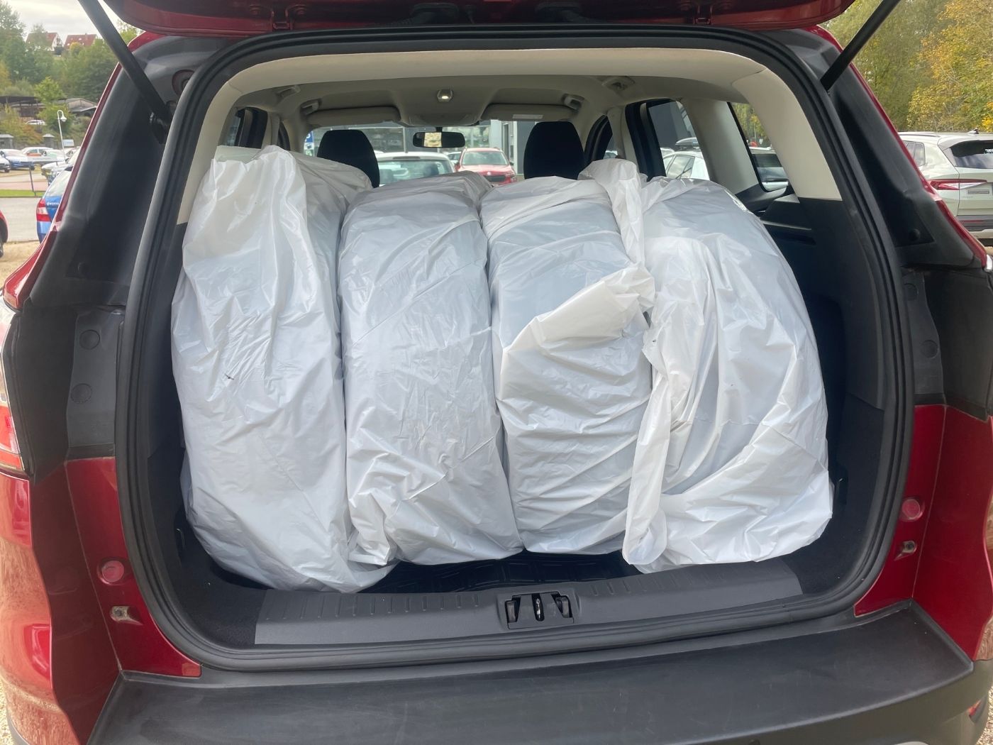 Ford Kuga 1.5 EcoBoost Cool &amp; Connect Navi SportS. Bild 11