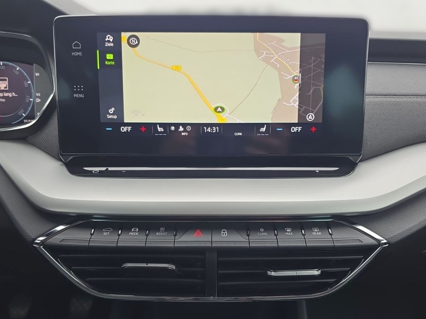 Skoda Octavia Combi 1.5 TSI ACT Style LM Navi 2xKlima Bild 9