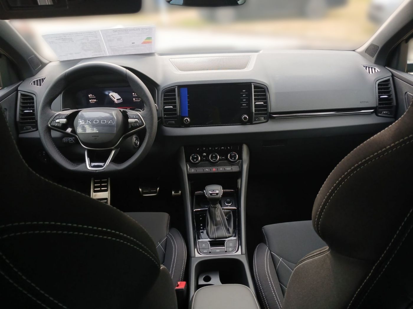 Skoda Karoq Sportline 2.0 TSI 4x4 DSG Navi AHZV Kam. Bild 10