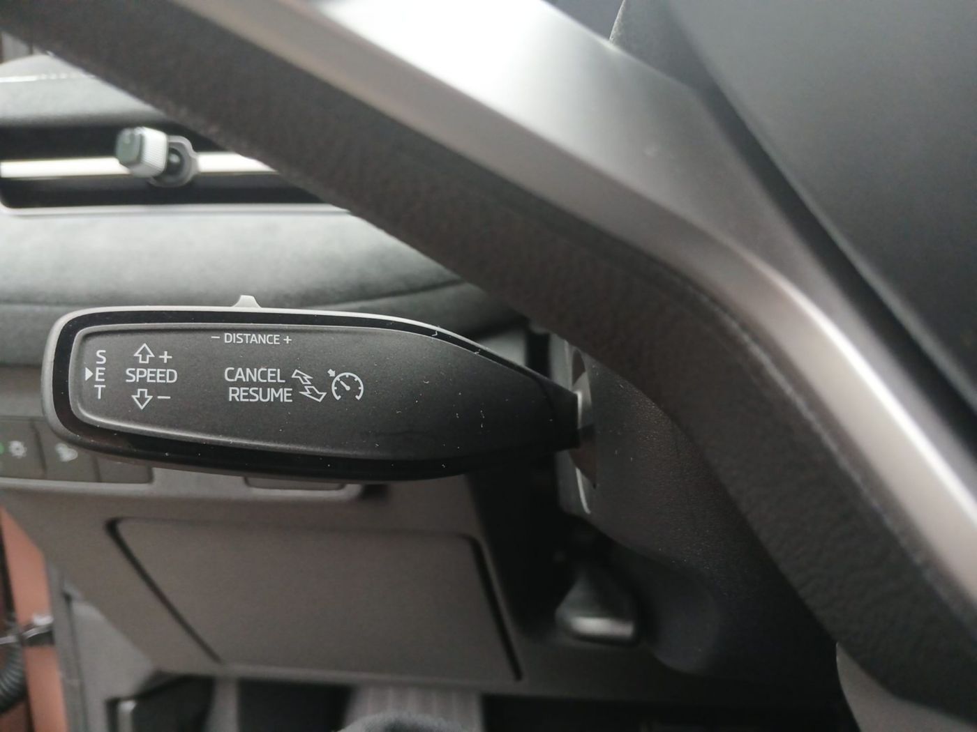 Skoda Peaq Sportline 90 x Navi Kam. 360 ACC Matrix Bild 13
