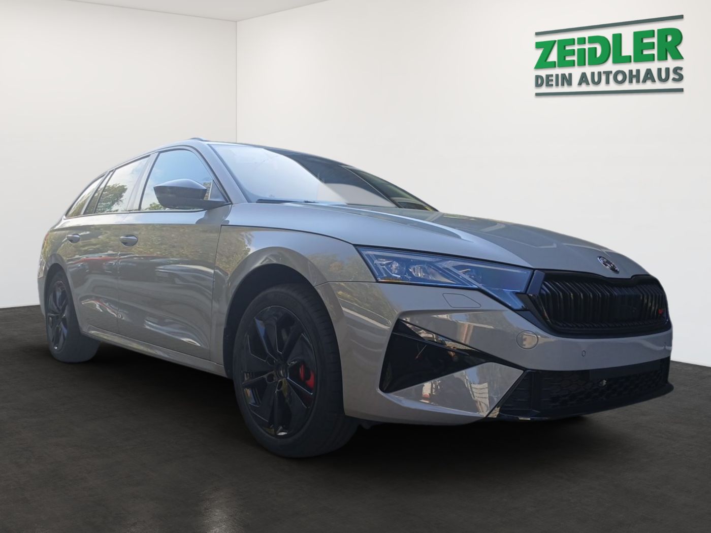Skoda Octavia Combi 2.0 TSI RS LM Navi SportS. Kam. Bild 2