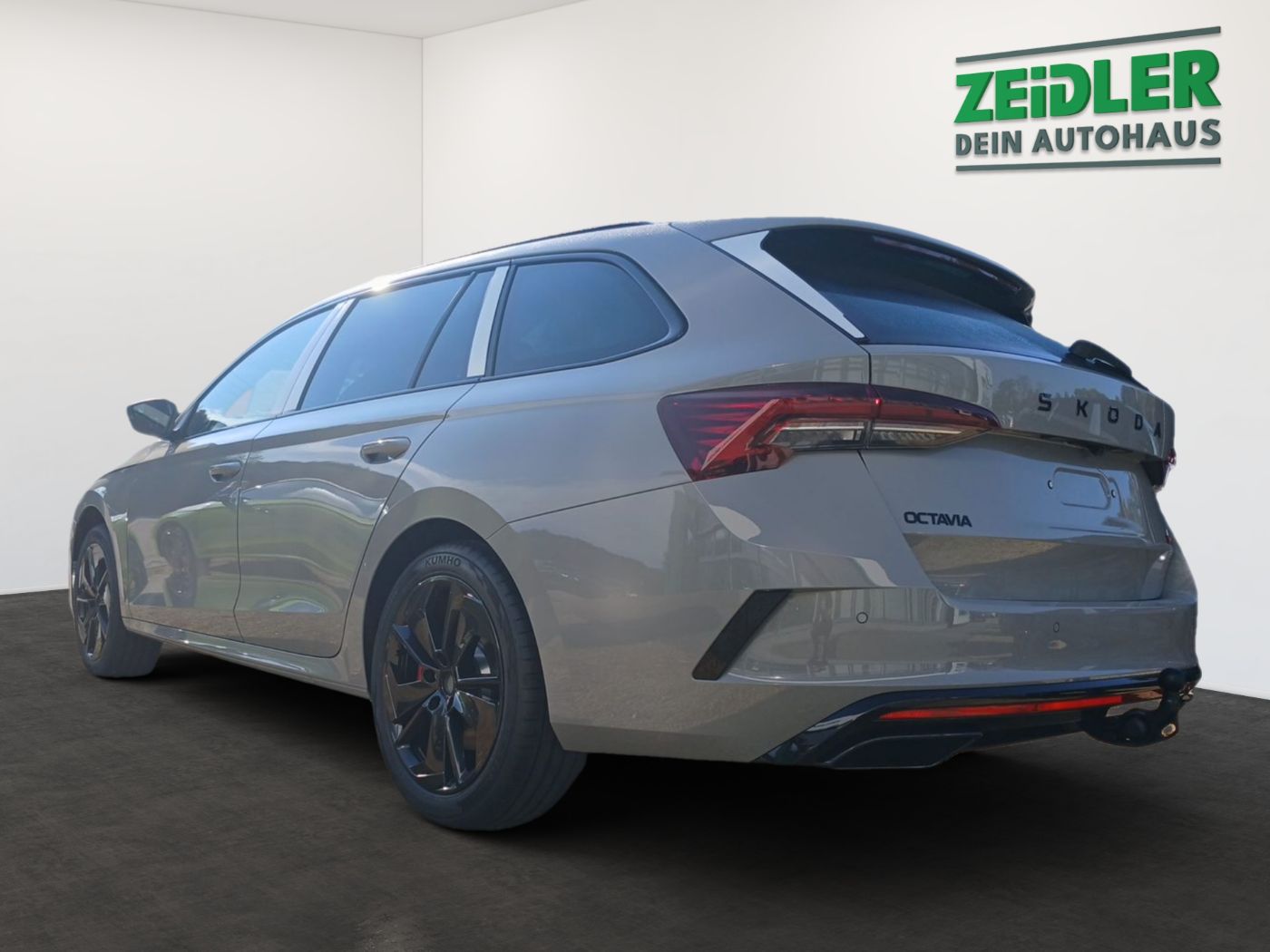 Skoda Octavia Combi 2.0 TSI RS LM Navi SportS. Kam. Bild 4