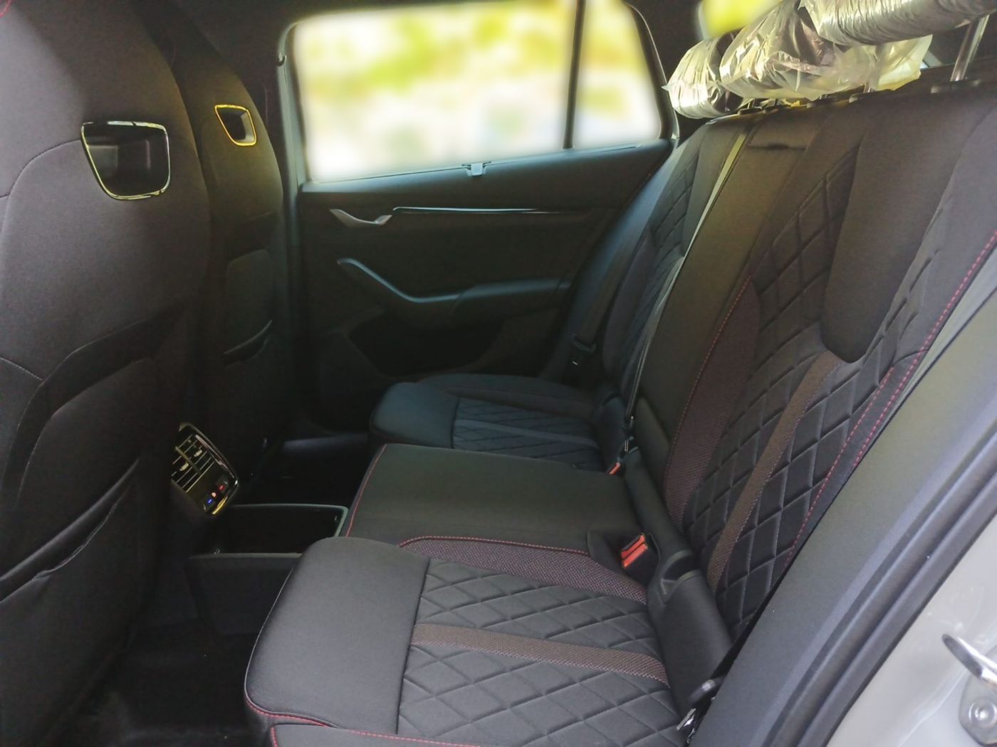 Skoda Octavia Combi 2.0 TSI RS LM Navi SportS. Kam. Bild 11