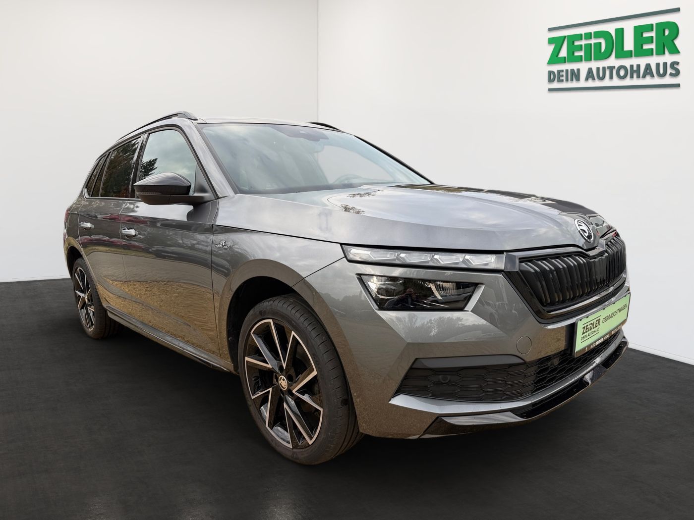 Skoda Kamiq 1.5 TSI Monte Carlo LM Pano 2xKlima ACC AHK Bild 2
