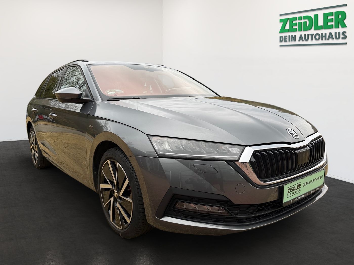 Skoda Octavia Combi Clever 1.5 TSI ACT Navi Kam. AHK Bild 2