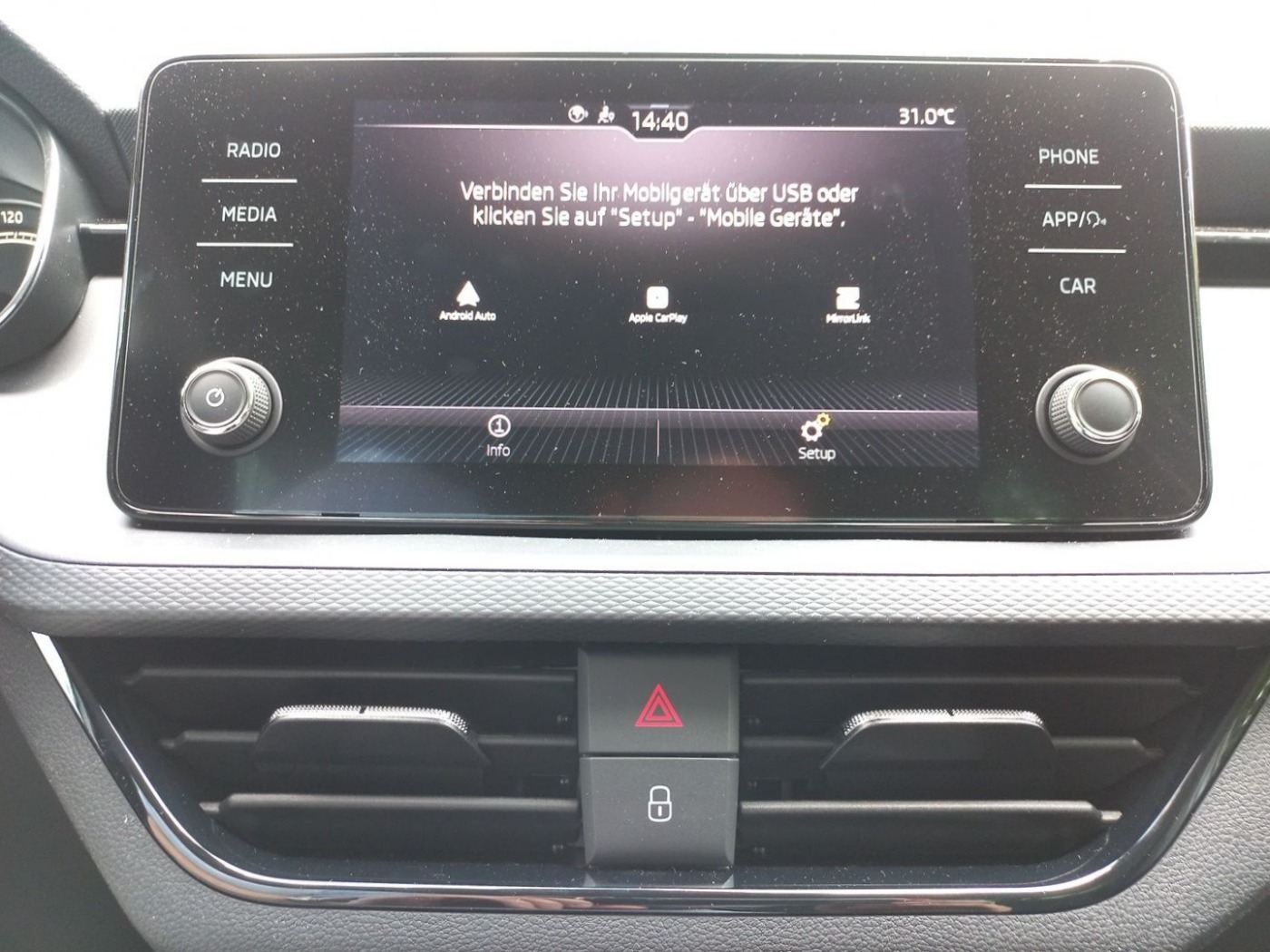 Skoda Kamiq 1.0 TSI Ambition DAB KA LED RFK SHZ TOUCH Bild 11