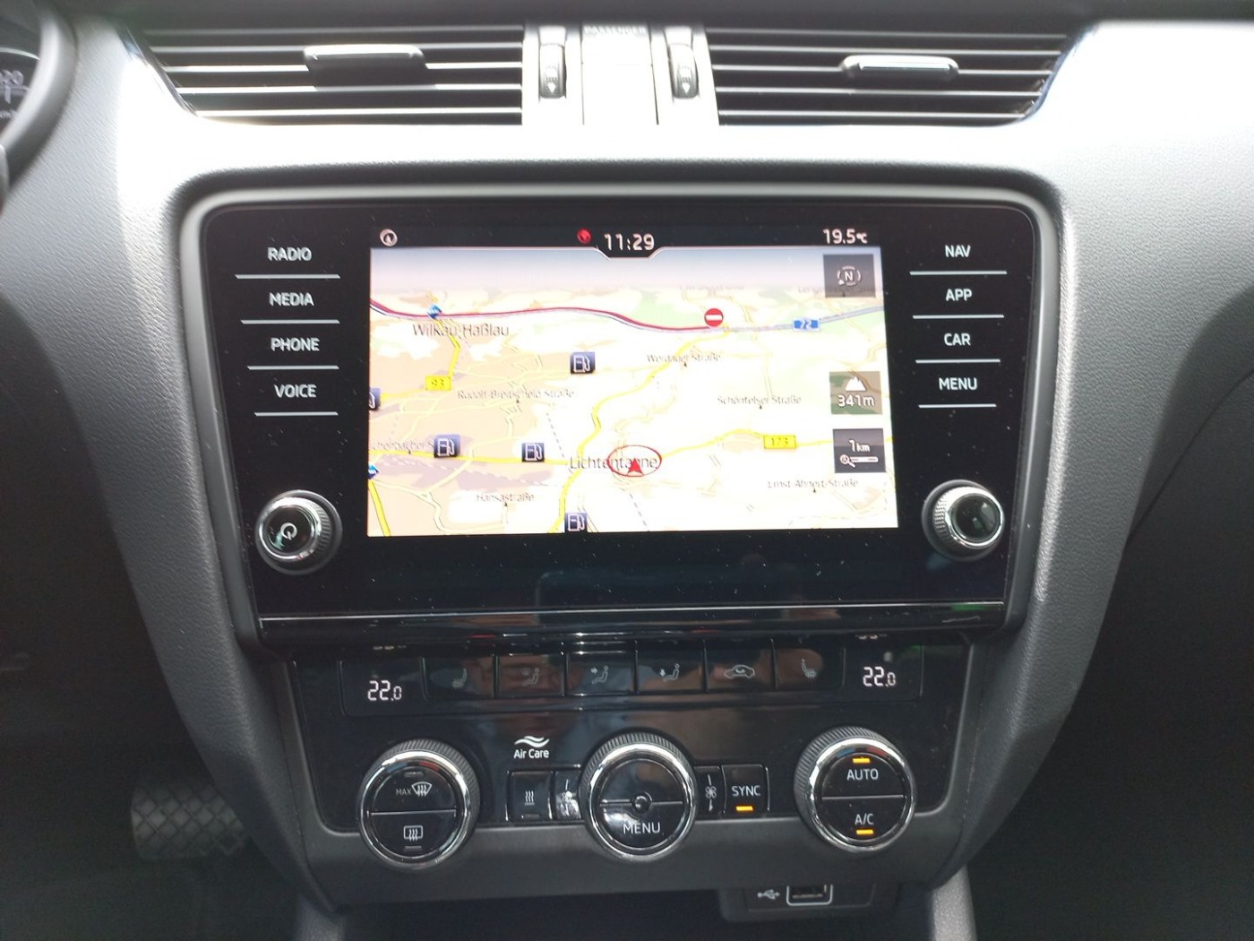 Skoda Octavia III Combi 1.0 TSI DSG Clever NAVI STHZ Bild 12