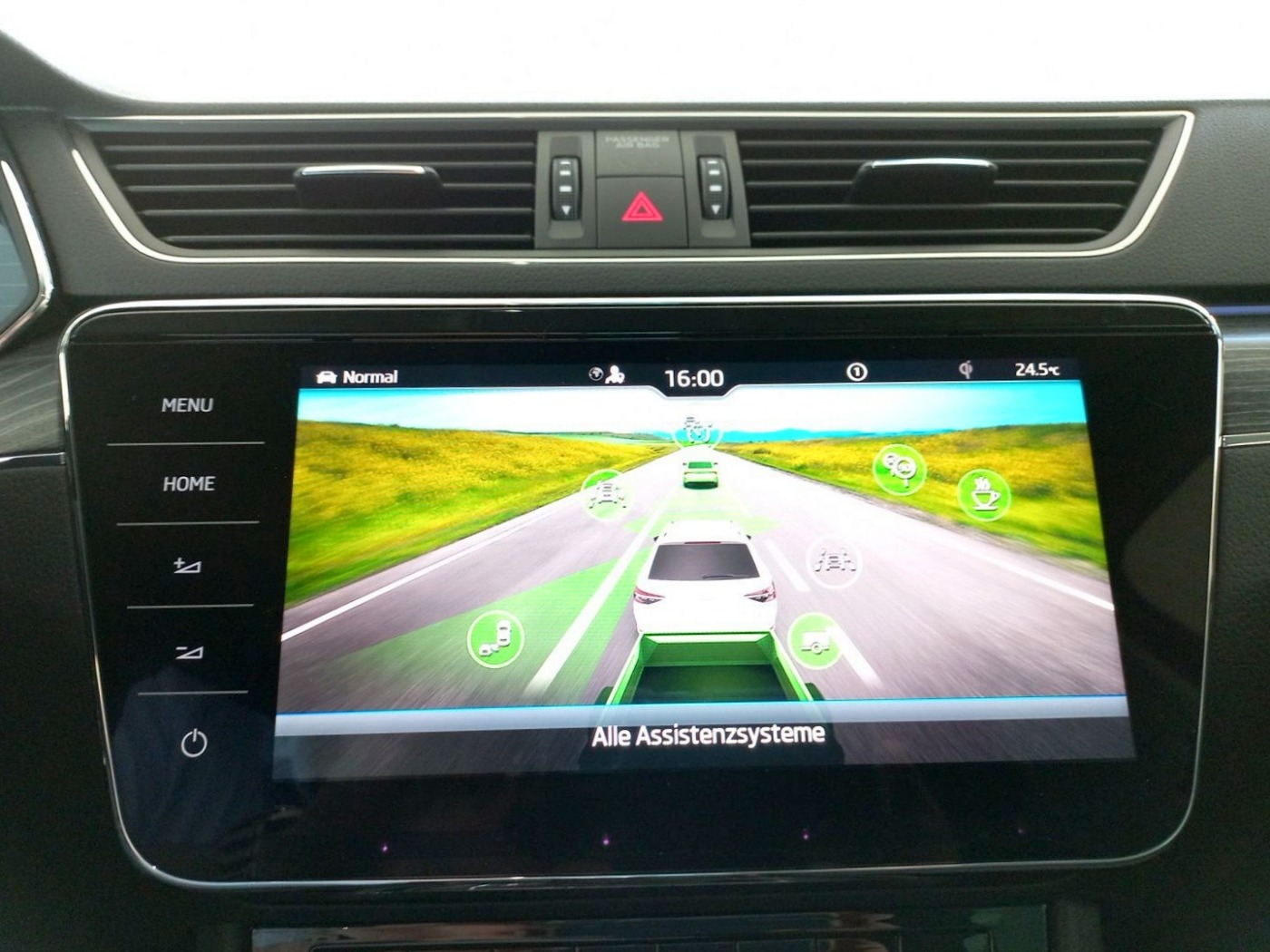 SKODA Superb Combi 2.0 TDI DSG Style AHK ACC LED NAVI Bild 16