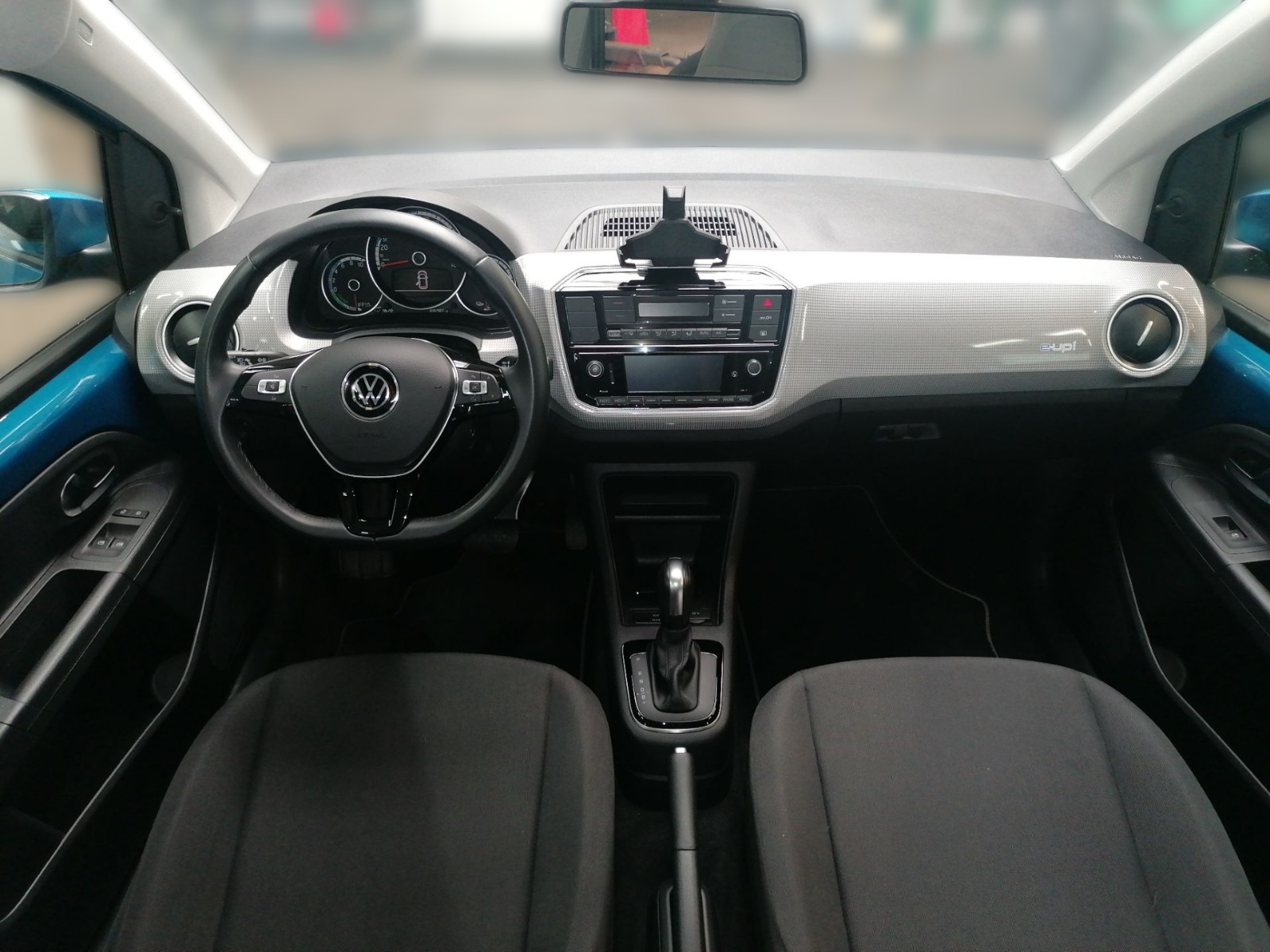VW e-UP! 32,3 kWh ALU CCS BLUETOOTH KLIMA RFK PDC Bild 11