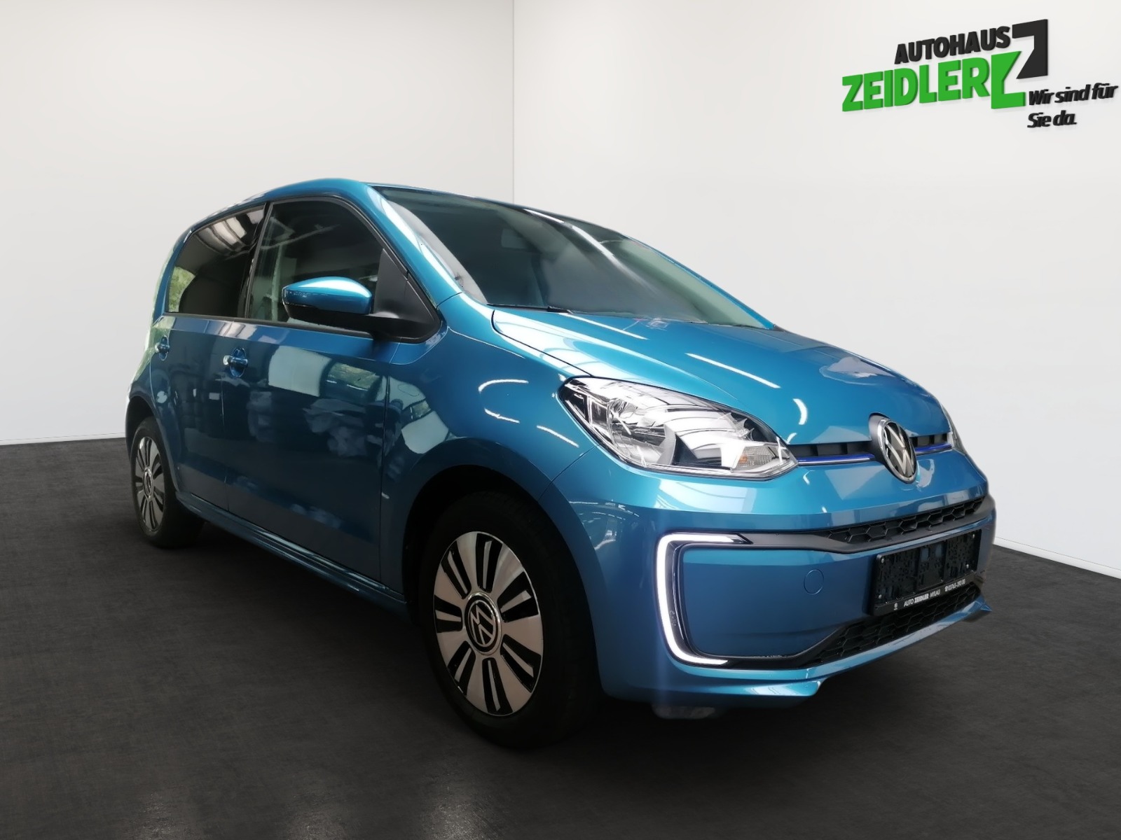 VW e-UP! 32,3 kWh ALU CCS BLUETOOTH KLIMA RFK PDC Bild 4