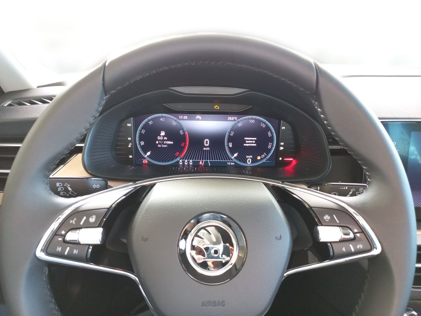 SKODA Kamiq 1.0 TSI Style ACC DAB LED LHZ PDC RFK SHZ Bild 13