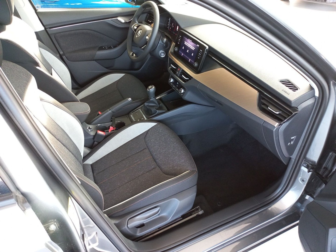 SKODA Kamiq 1.0 TSI Style ACC DAB LED LHZ PDC RFK SHZ Bild 19