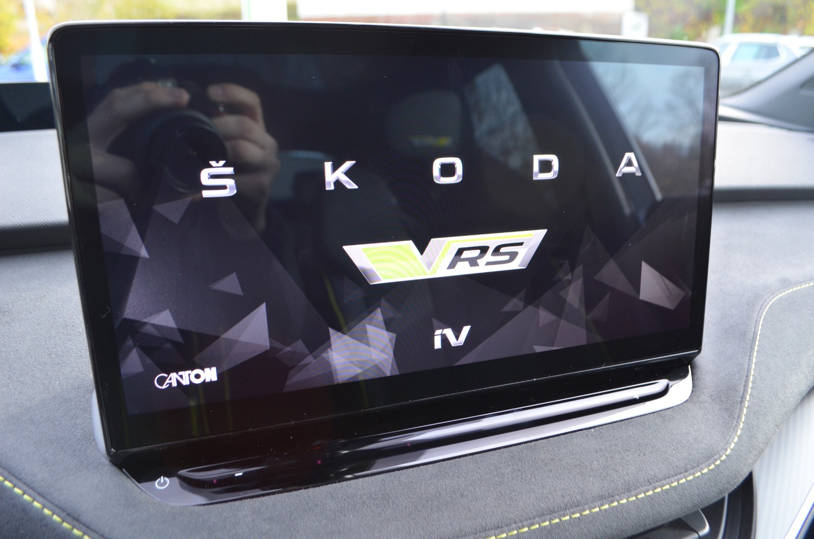 Skoda Enyaq Coup iV RS 4x4 ACC MATRIX PANO SOUND WP Bild 20