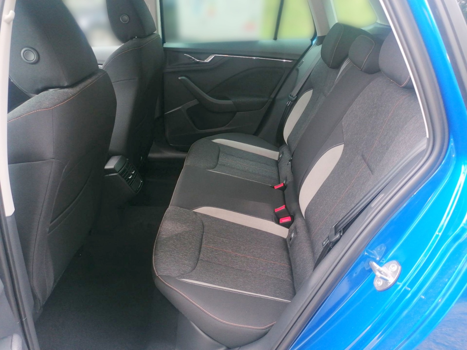 SKODA Kamiq 1.0 TSI Style ACC DAB KA LED LHZ RFK SHZ Bild 10