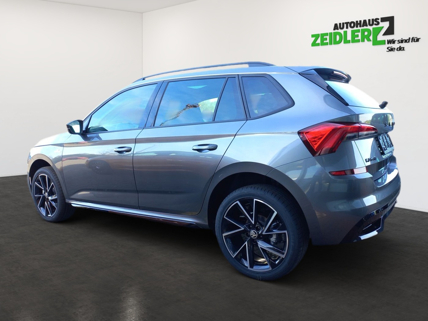 Škoda Kamiq 1.5 TSI DSG Monte Carlo DAB NAVI PANO RFK Bild 4