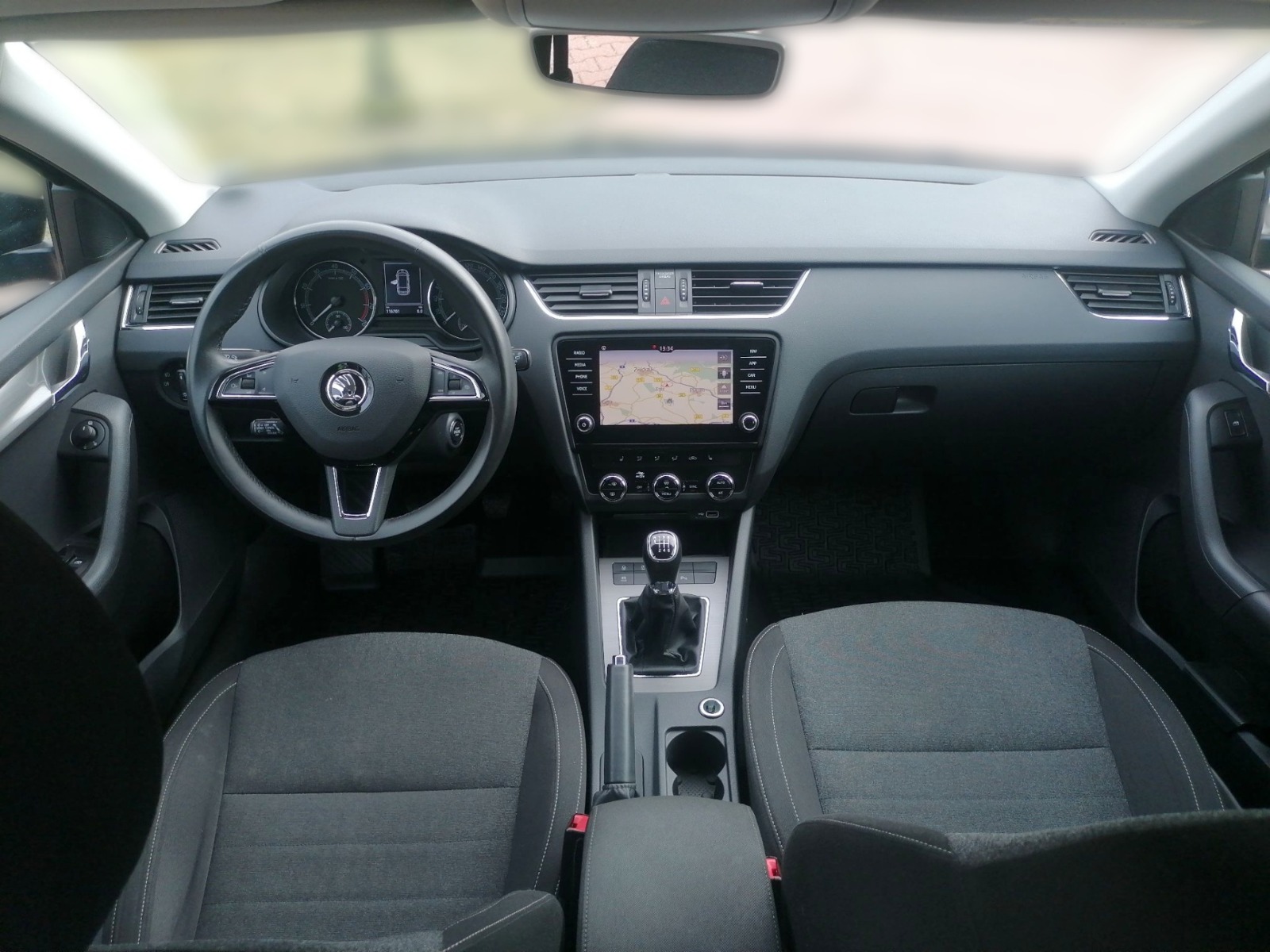 Skoda Octavia Combi 1.5 TSI Soleil ACC KA LED NAVI RFK Bild 11