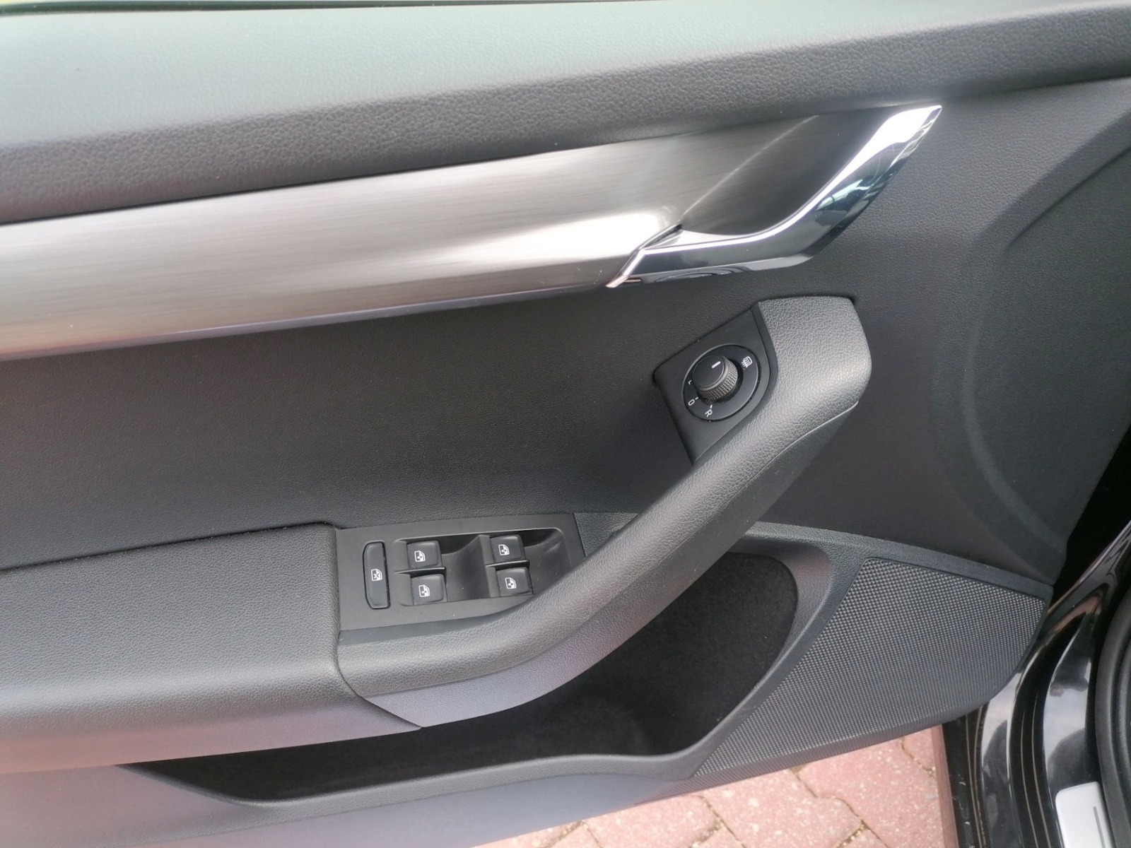 Skoda Octavia Combi 1.5 TSI Soleil ACC KA LED NAVI RFK Bild 13