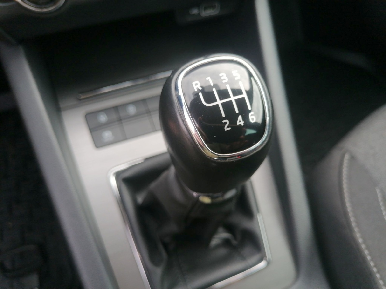 Skoda Octavia Combi 1.5 TSI Soleil ACC KA LED NAVI RFK Bild 18