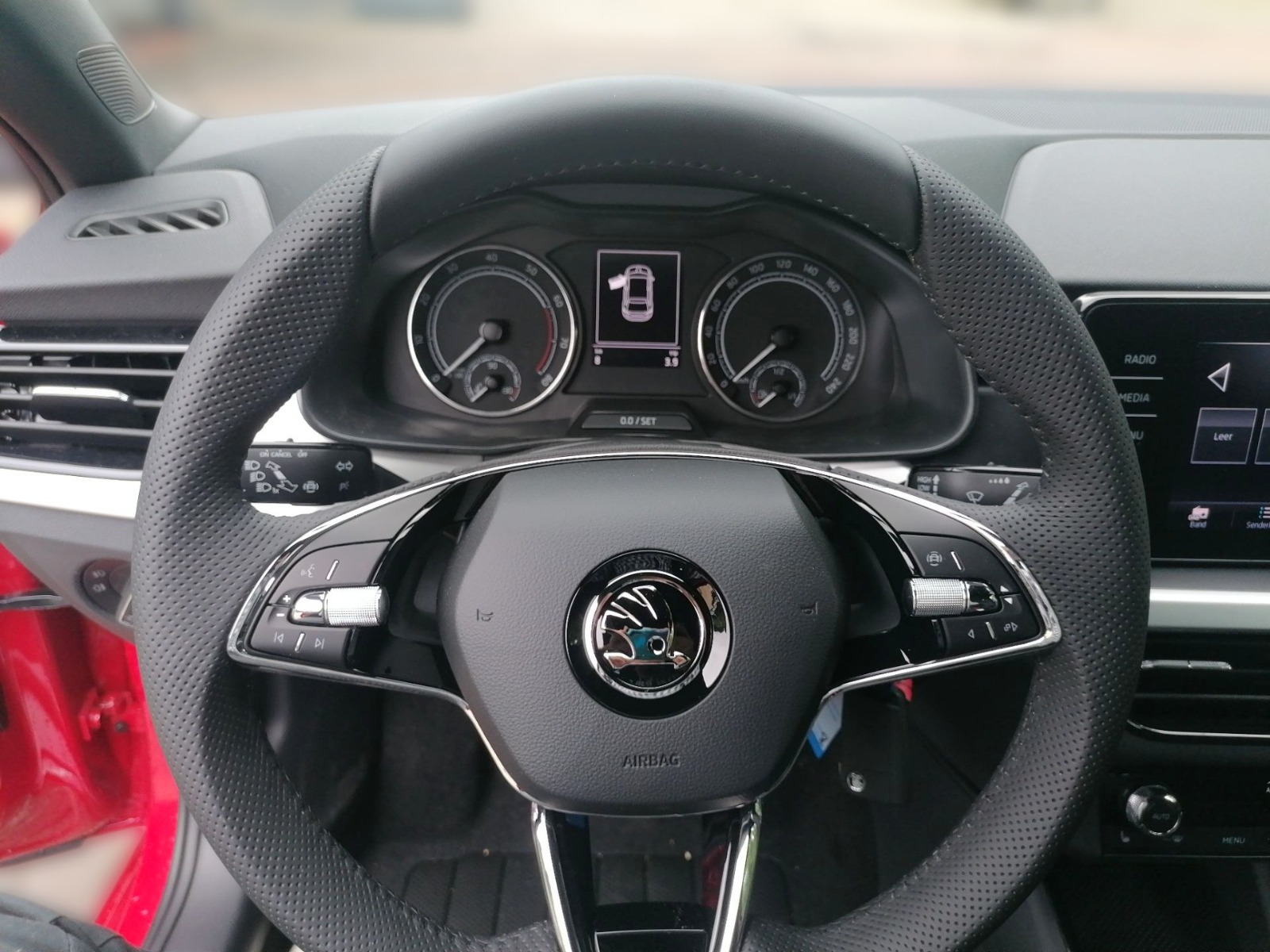 SKODA Scala 1.0 TSI Ambition SPORT DAB PDC SHZ TOUCH Bild 13