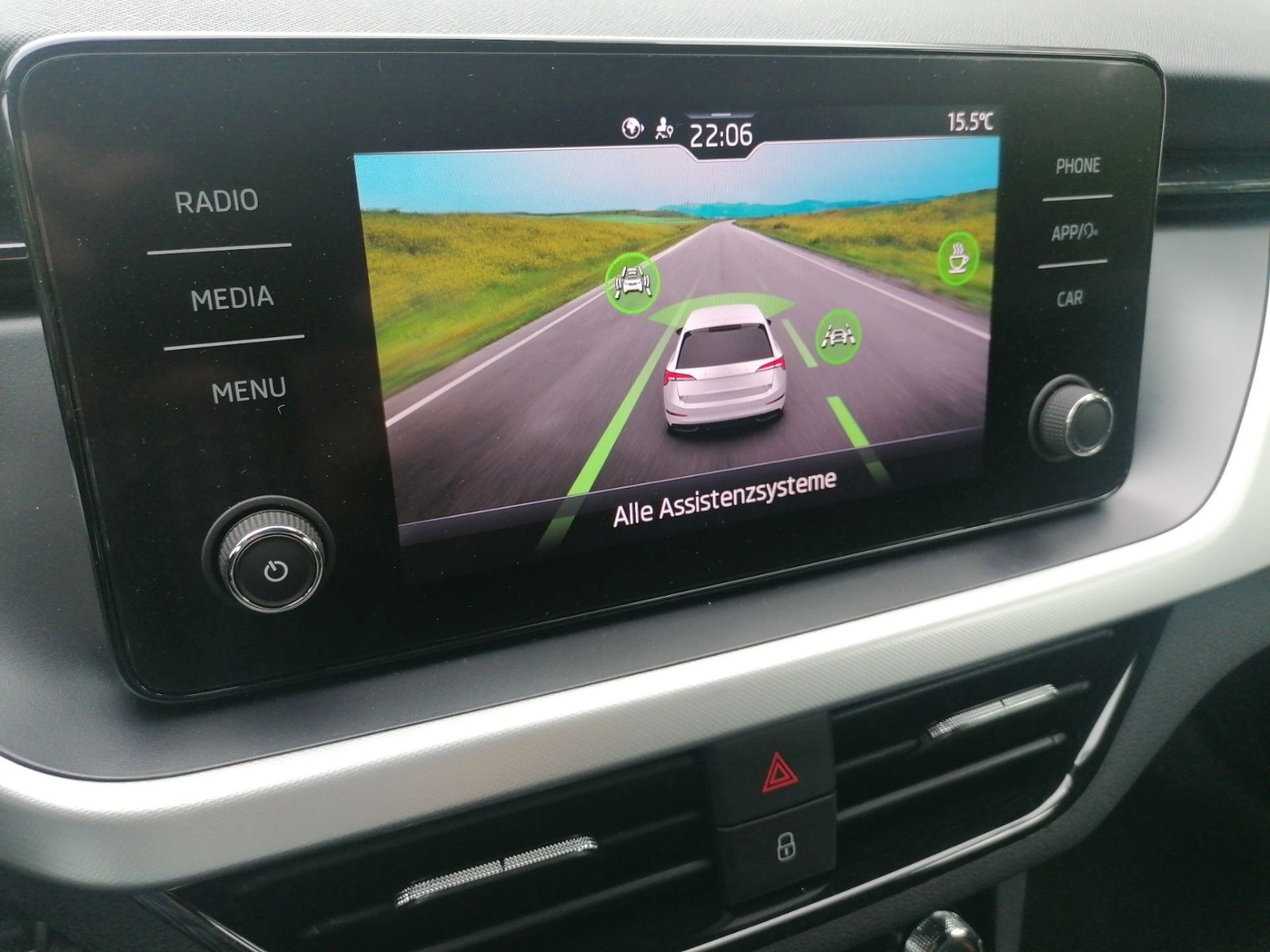 SKODA Scala 1.0 TSI Ambition SPORT DAB PDC SHZ TOUCH Bild 17