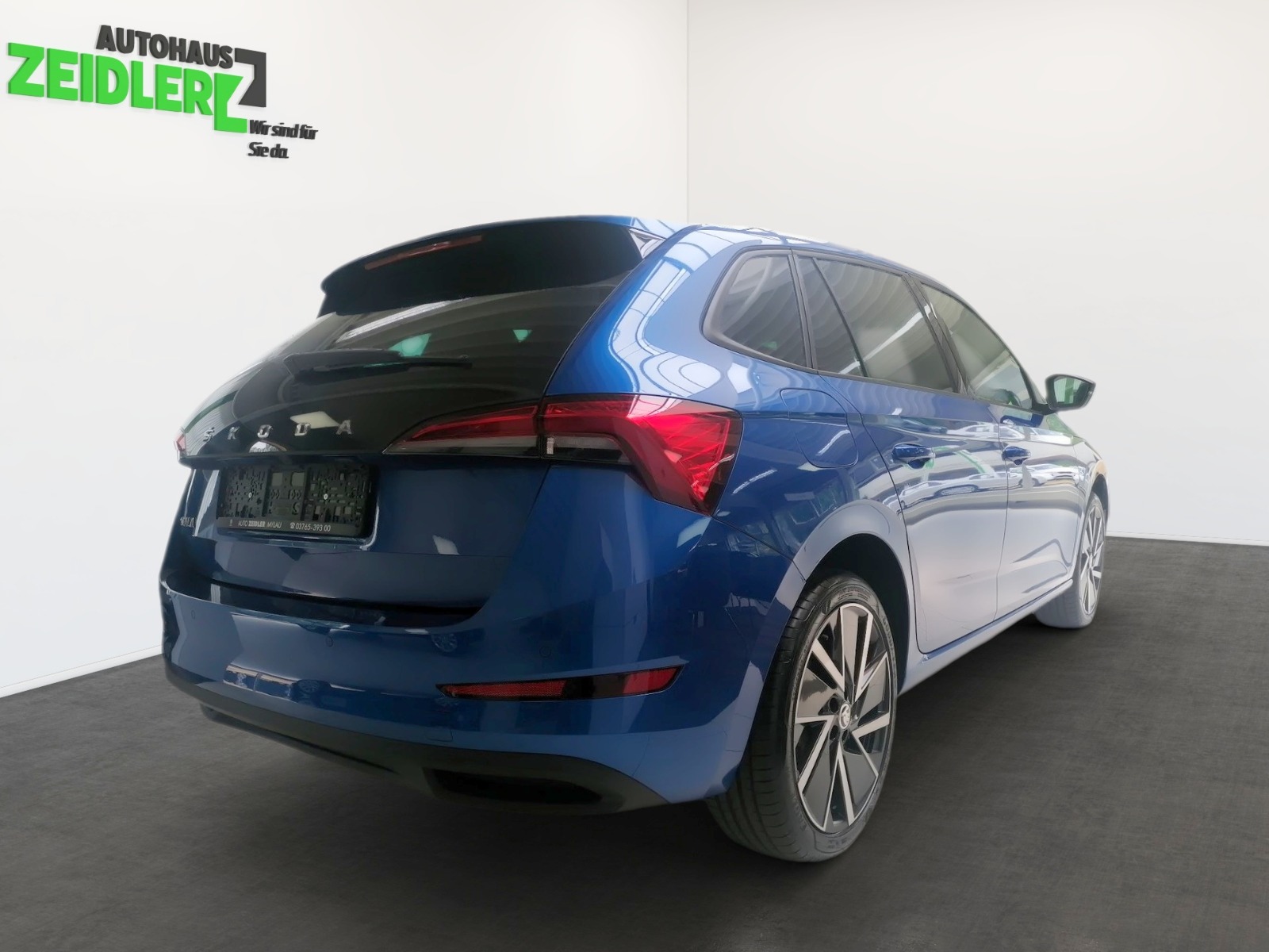 SKODA Scala 1.5 TSI Style Sport LED KEY NAVI RFK SHZ Bild 3