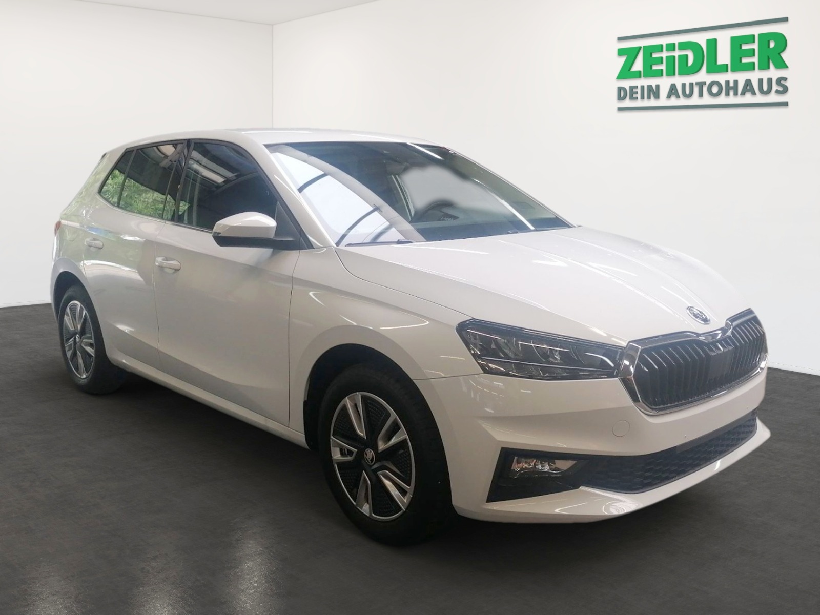 Skoda Fabia IV 1.5 TSI DSG Style KA LED PDC RFK SHZ VC Bild 4
