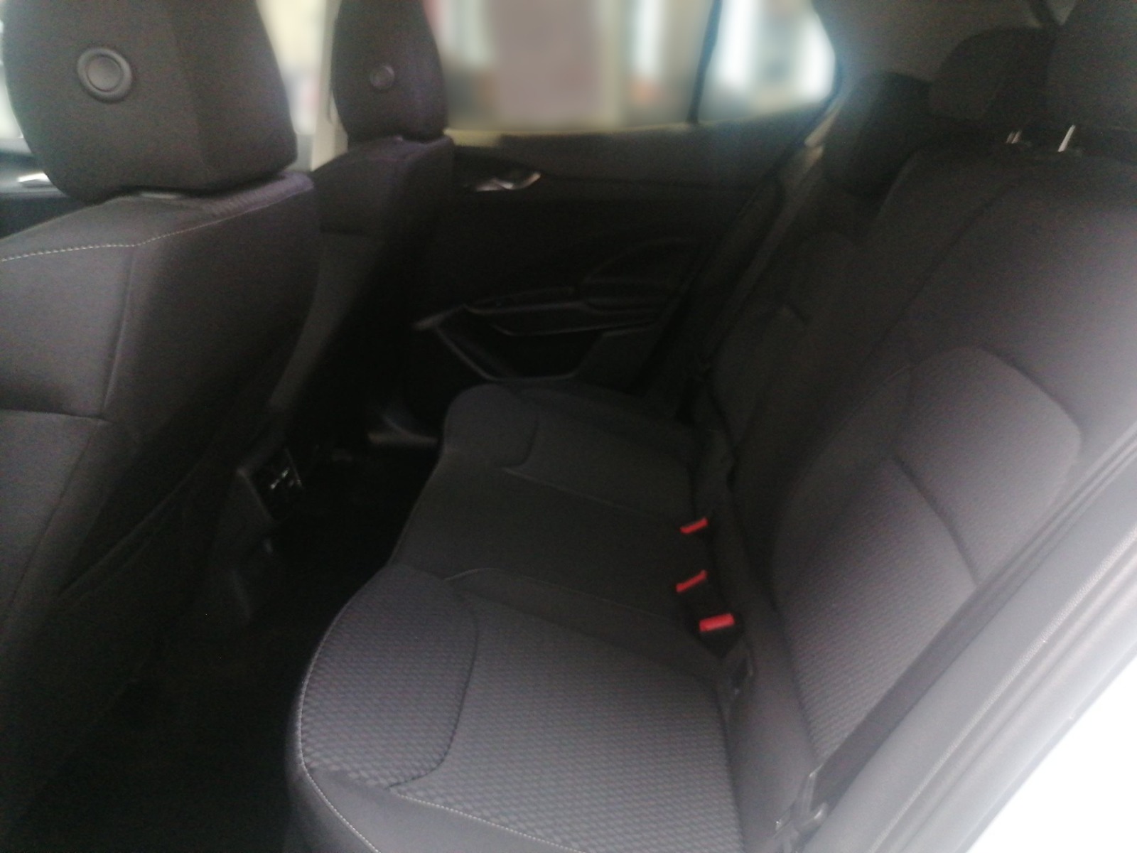 Skoda Fabia IV 1.5 TSI DSG Style KA LED PDC RFK SHZ VC Bild 8